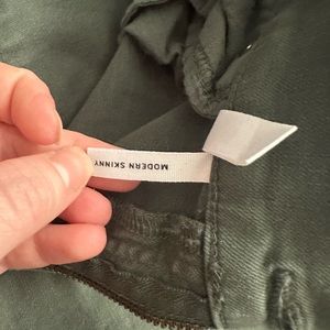 Loft modern skinny pants